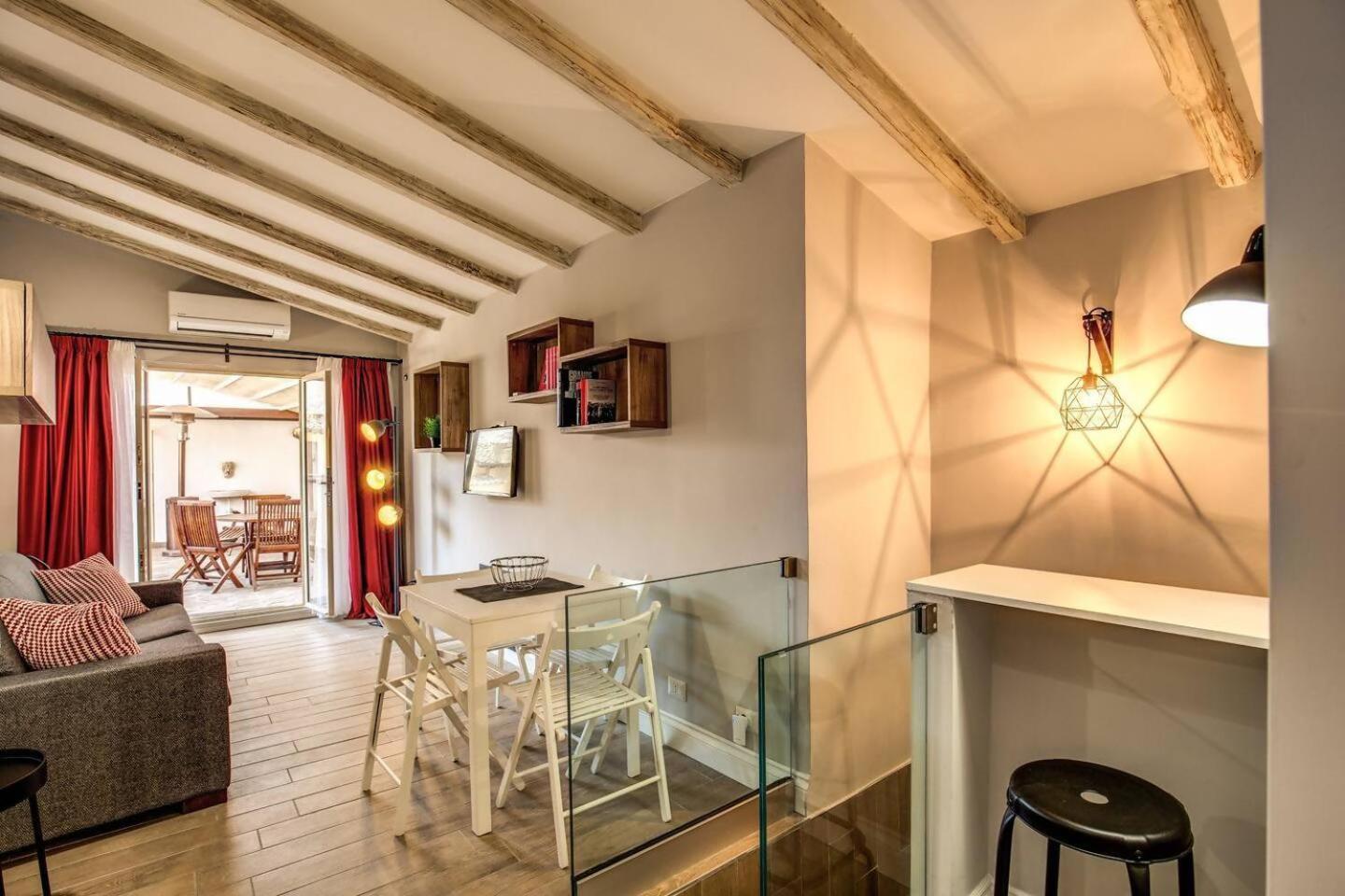 Apartament Attic With Terrace By Trevi Fountain Rzym Zewnętrze zdjęcie