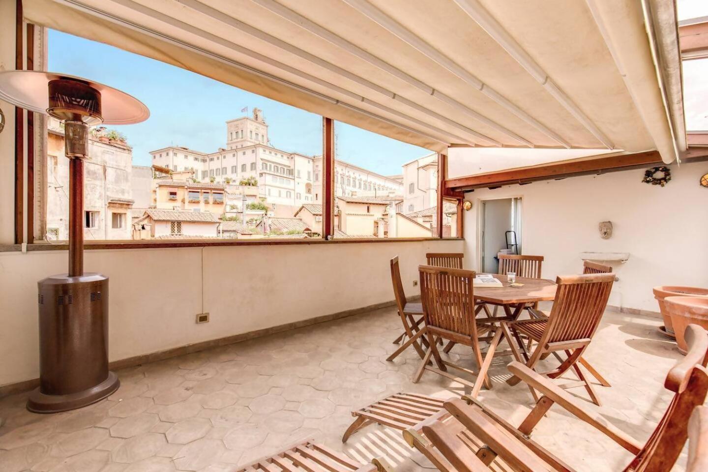 Apartament Attic With Terrace By Trevi Fountain Rzym Zewnętrze zdjęcie